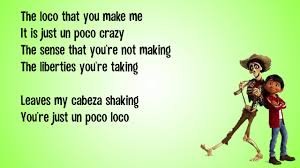 Un Poco Loco Lyrics