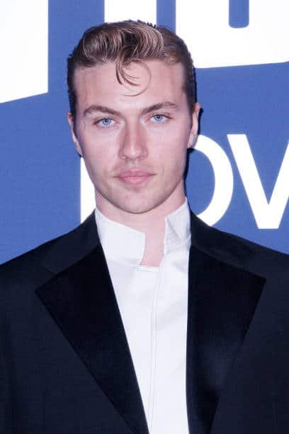 how old is lucky blue smith