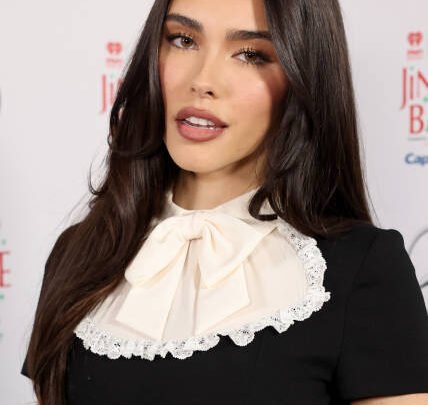 How Tall Is Madison Beer? Fans Love It:2025
